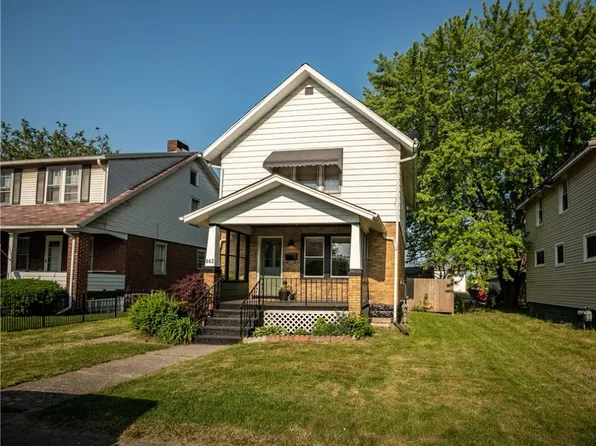 662 Stambaugh Ave, Sharon, PA 16146