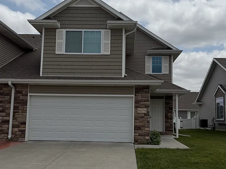 8979 Buckshot Rd — Photo 3