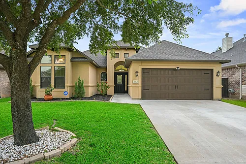 4232 Rocky Rhodes Dr Photo 1