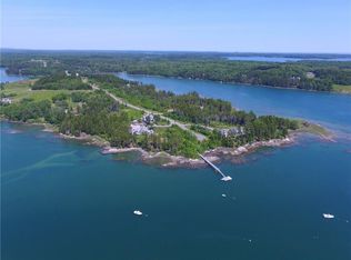 6 Gaunt Neck Rd, Cushing, ME 04563