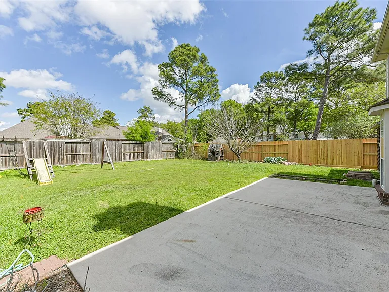 7063 River Garden Dr — Photo 33