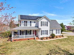 312 Glastonbury Dr, Greer, SC 29651