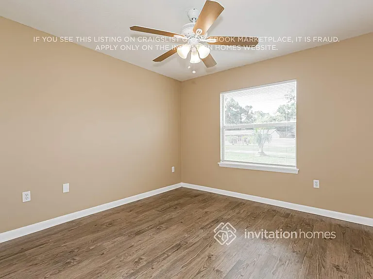 1319 W Knollwood St — Photo 13