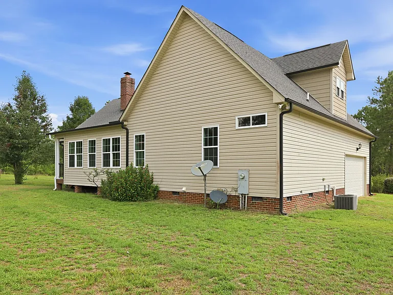 494 Asset Pkwy — Photo 7