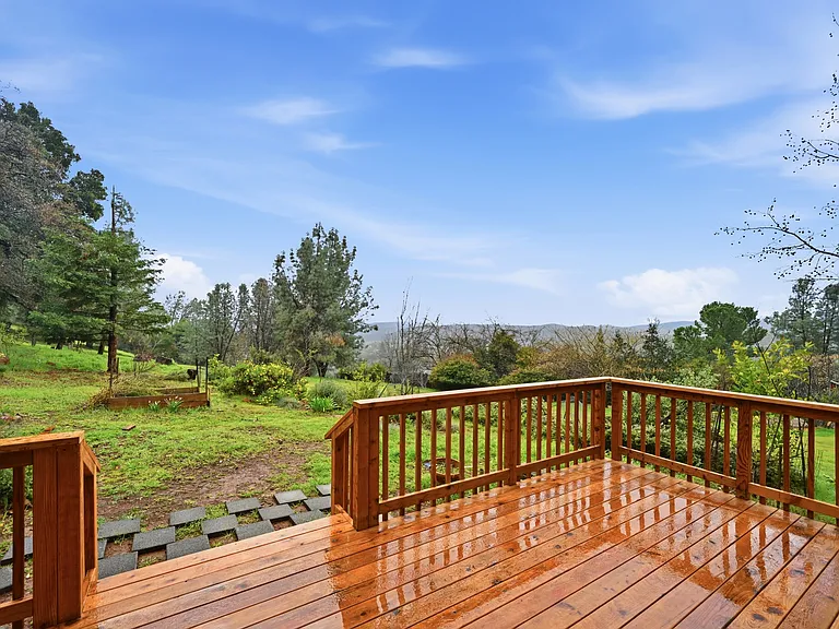 17832 Deer Hill Rd — Photo 5
