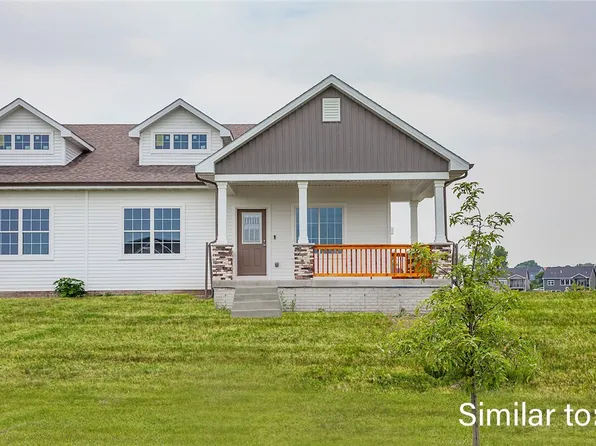 9817 Regatta Ln, Johnston, IA 50131