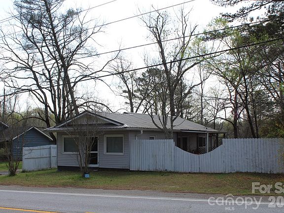 3rd image of 7282 E State Highway 108