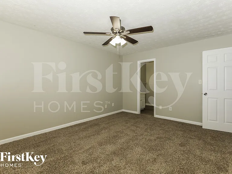 11035 Shannon Cir — Photo 12