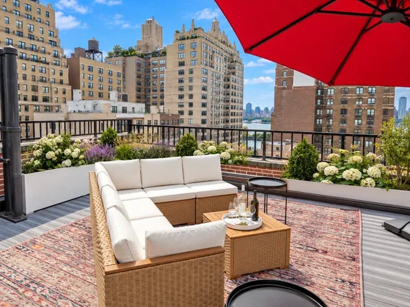 317 West 87th Street image 1 of 19