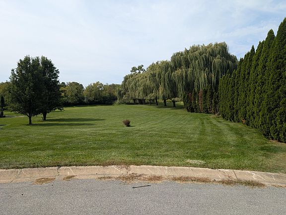 2nd image of 7873 E 99th Ln