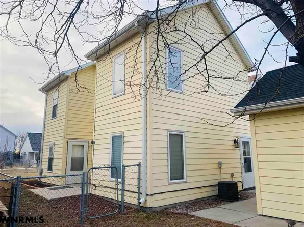 1714 16th Ave, Scottsbluff, NE 69361
