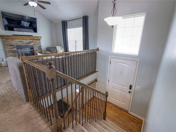 3rd image of 4828 Shearer Ct