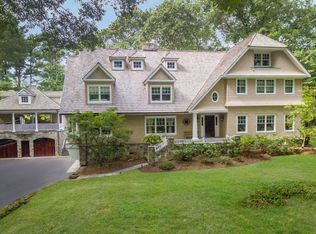 55 Rockwood Ln, Greenwich, CT 06830