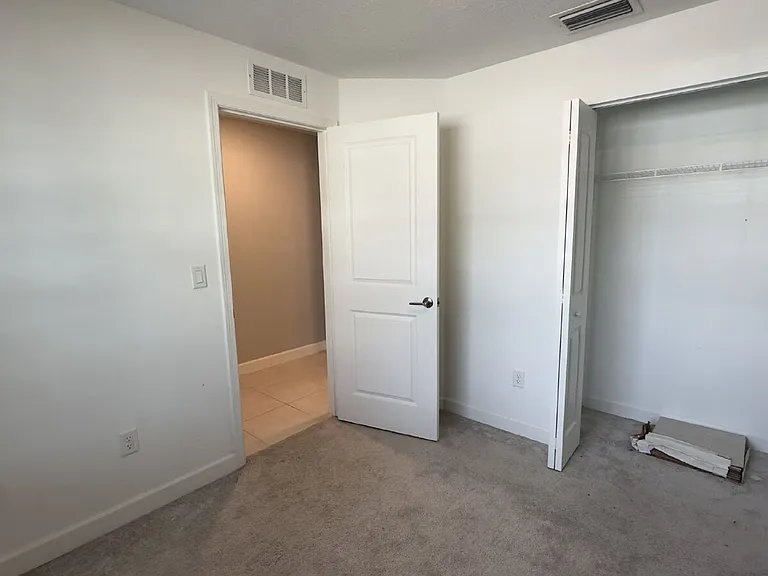 4230 Napoli Lake Dr — Photo 5