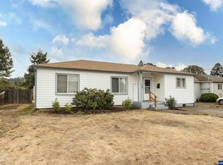 1591 Hiatt St, Lebanon, OR 97355