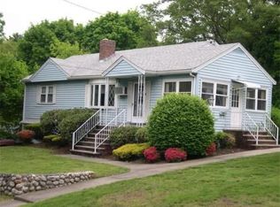 3 Hillside Ave, Woburn, MA 01801