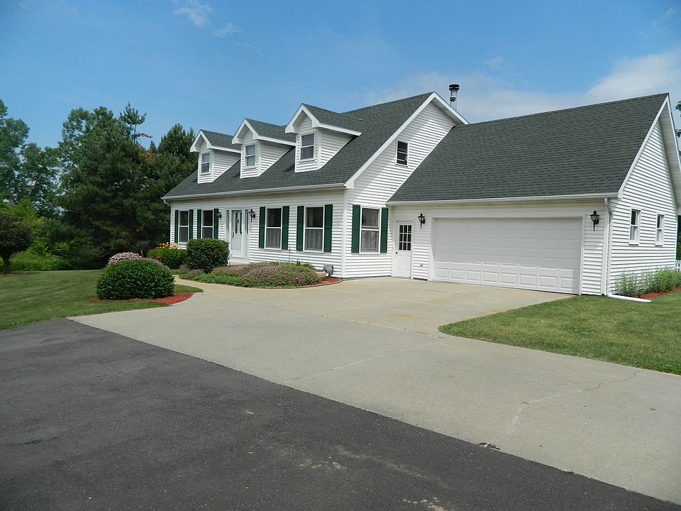 1st image of 903 E Herbison Dr
