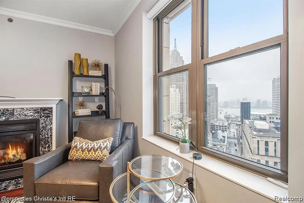 2 bed, 2.0 bath, 1179 sqft, $3,800 — Photo 4