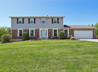 571 Arblay Pl, Ballwin, MO 63011