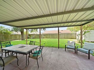 9826 Rustic Gate Rd, La Porte, TX 77571