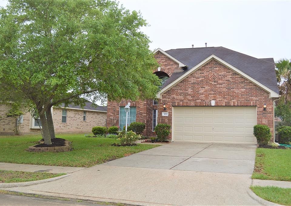 1st image of 206 Blossomwood Dr