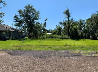230 N Goos Blvd, Lake Charles, LA 70601