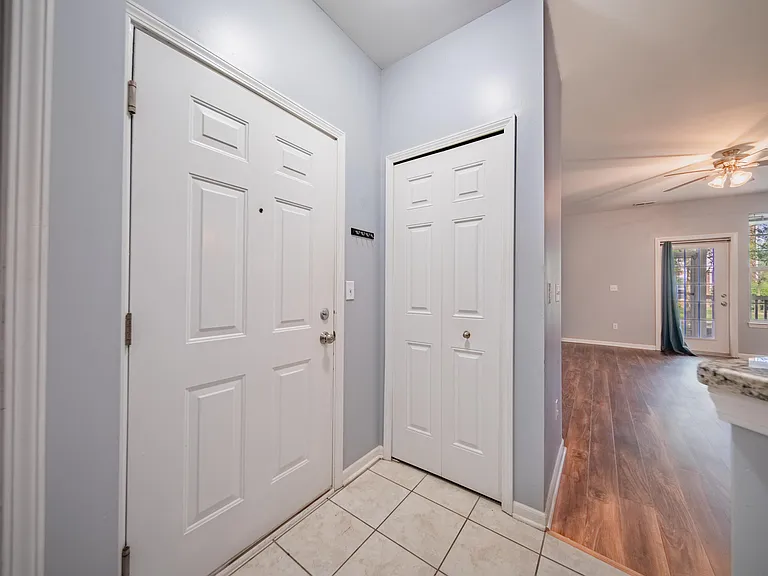 953 E Summerfield Glen Cir — Photo 7
