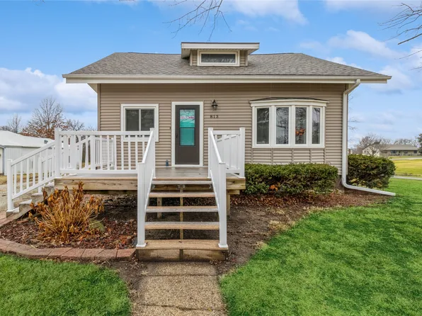 813 West St, New Virginia, IA 50210