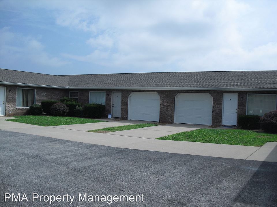1st image of 703 Skyline Dr APT A