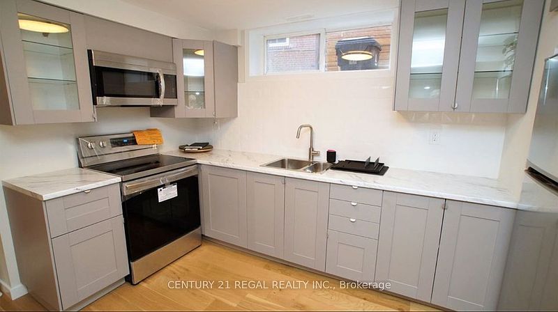 Toronto House for rent - 2 Bedrooms in Toronto