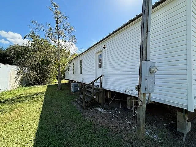 135 Stephen Ballay Ln — Photo 6