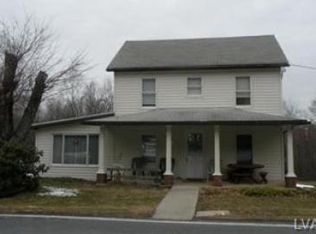 74 Walker Rd, Macungie, PA 18062