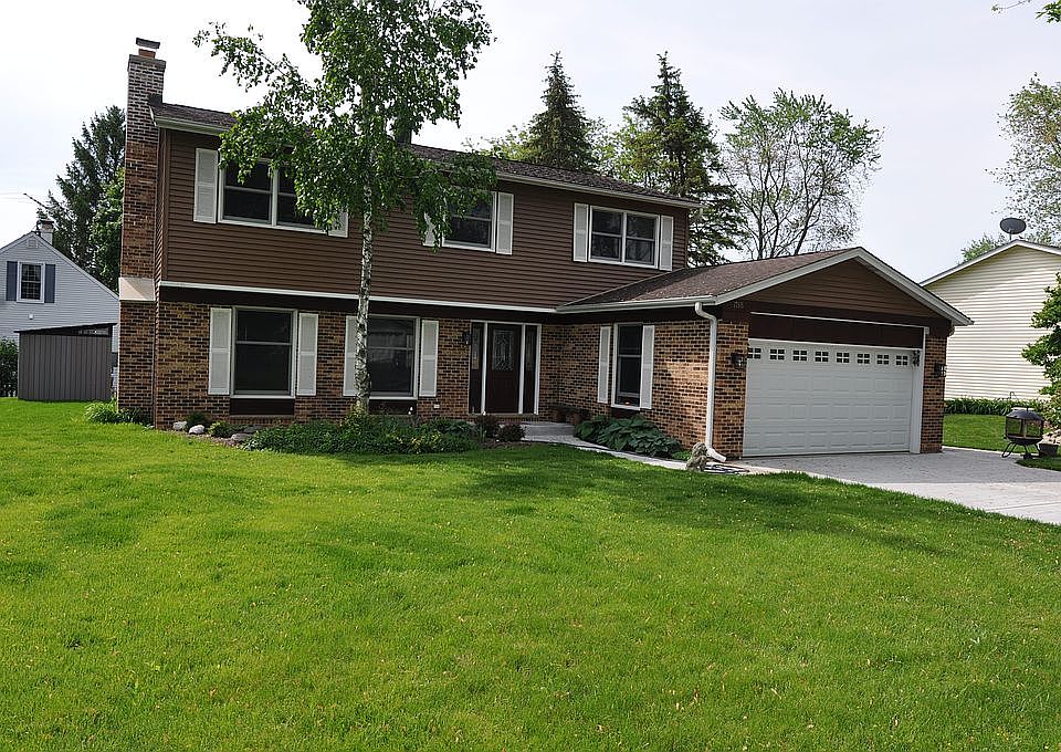 1st image of 17515 W Winnebago Dr