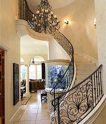 4th image of 5521 Gleneagles Dr