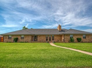 500 Sunset Dr, Watonga, OK 73772