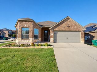 717 Lansman Trl, Denton, TX 76207