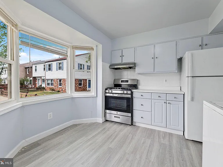 8145 Community Dr — Photo 8