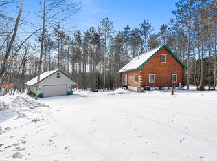 W7727 Trellis Rd, Crivitz, WI 54114