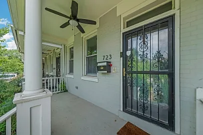 723 K St NE #1 — Photo 2