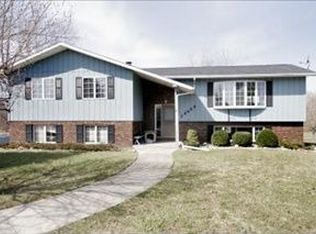 74854 Territorial Rd, Decatur, MI 49045