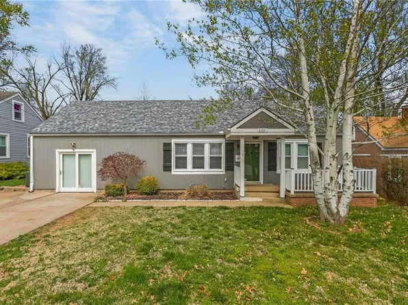 1101 NW B St, Blue Springs, MO 64015