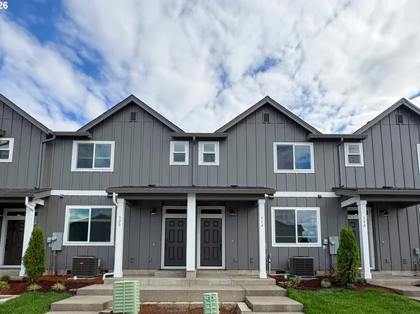 520 E Traverse Rd, Woodburn, OR 97071