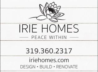 2913 Diamondback Rd, Hiawatha, IA 52233