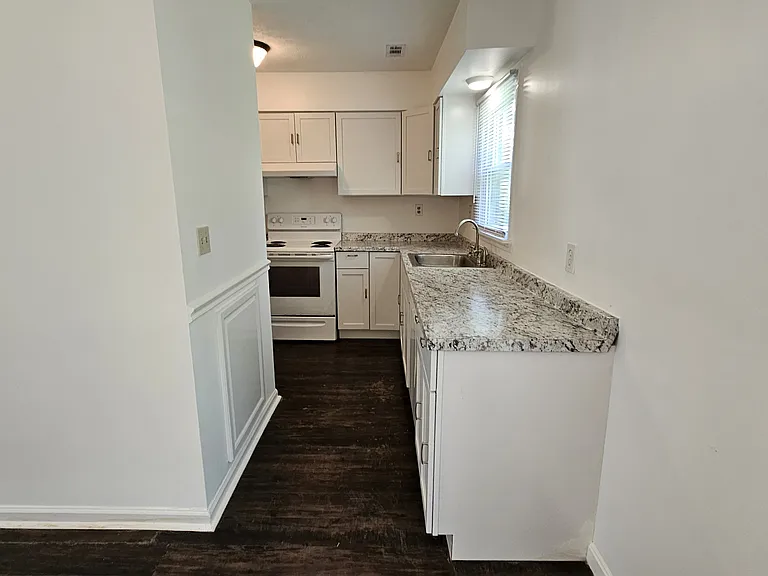 5603 Windy Willow Dr — Photo 15