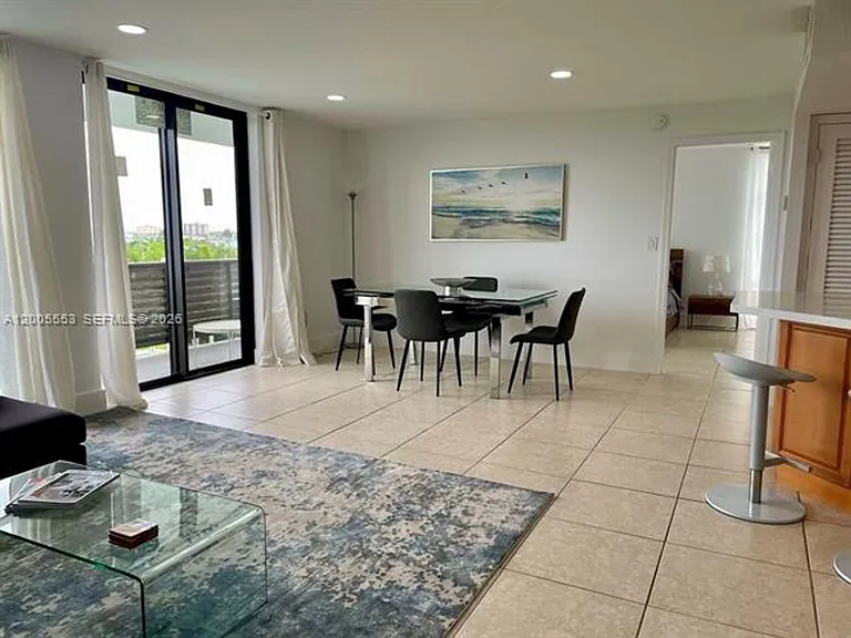 9800 W Bay Harbor Dr #603 — Photo 6