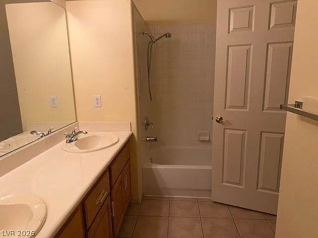 8640 Castle Hill Ave — Photo 41