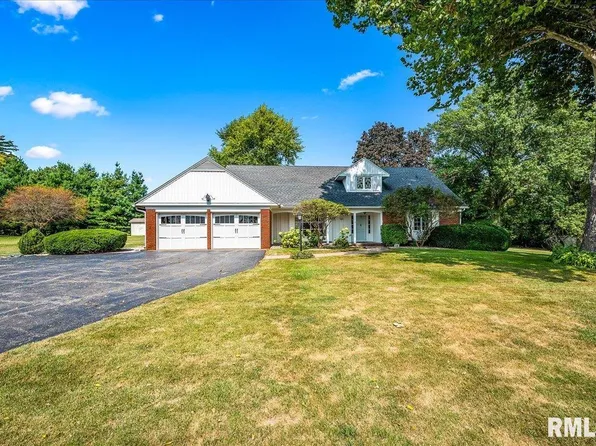 728 E Euclid Ave, Monmouth, IL 61462