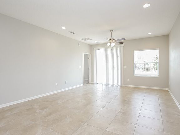4th image of 931 Glendale Ln