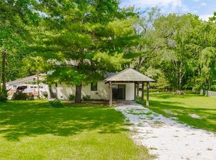 5488 NW Venetian Dr, Houston Lake, MO 64151