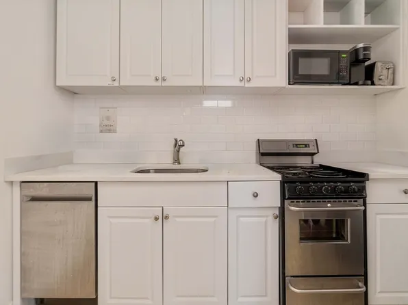 (undisclosed Address), Boston, MA 02113